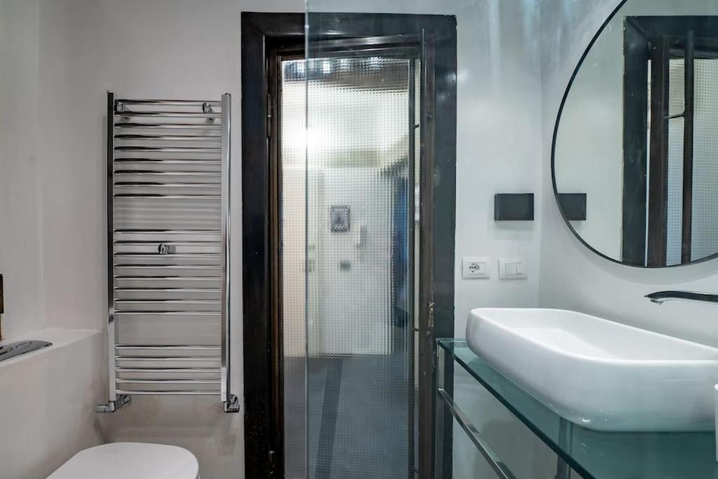 Ferienwohnung Diamante Nel Porto Genua Exterior foto